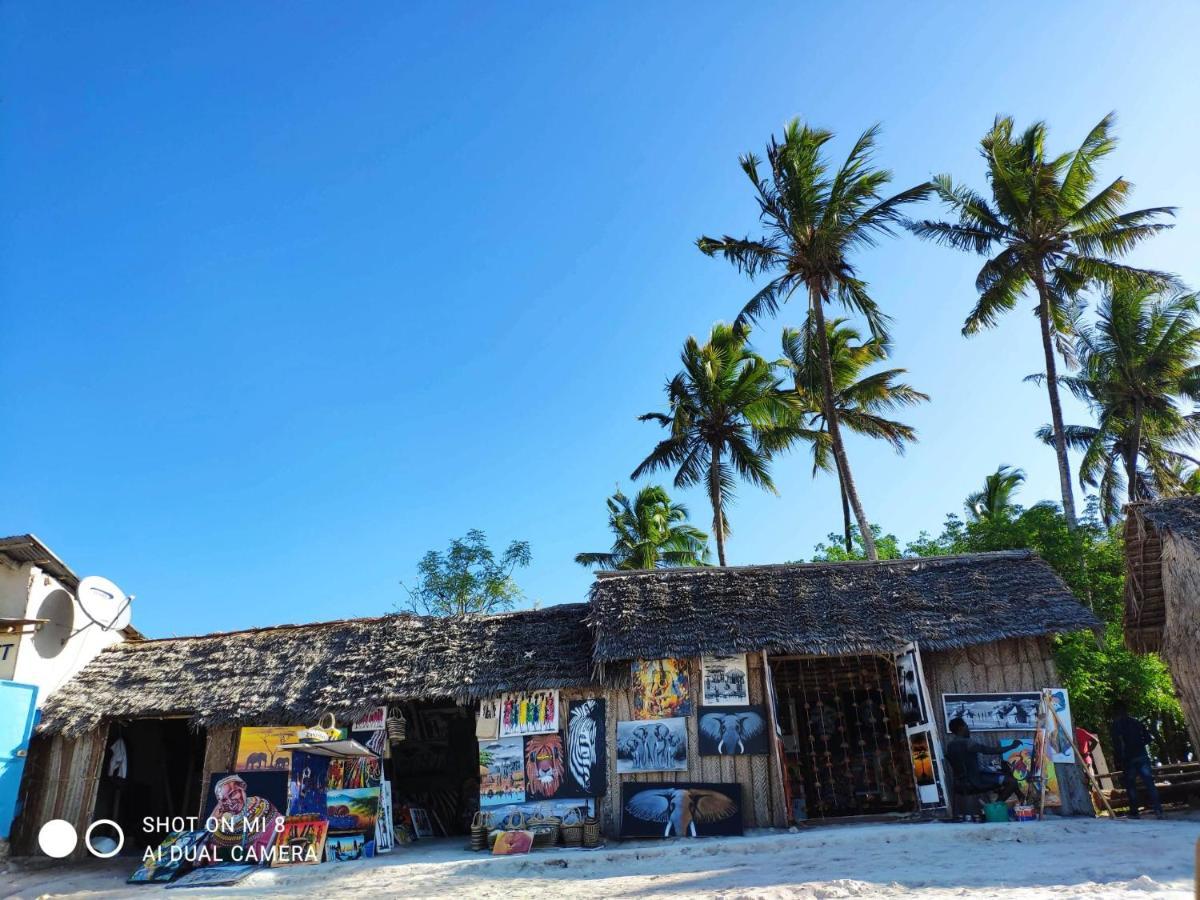 Aurora Beach Hotel ナングウィ エクステリア 写真